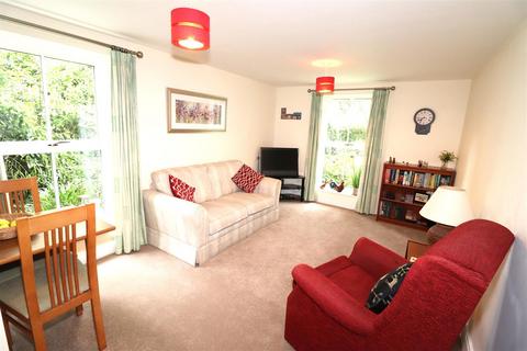 1 bedroom apartment for sale, Wilton Court, Southbank Road