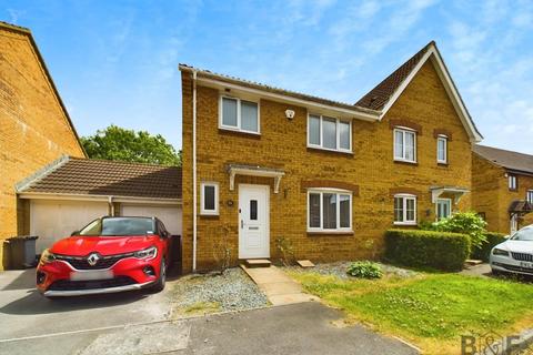 3 bedroom semi-detached house for sale, Elizabeth Way, Bristol BS16