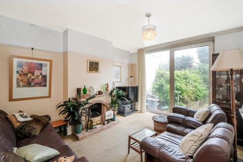 3 bedroom semi-detached house for sale, Brodie Road, North Chingford