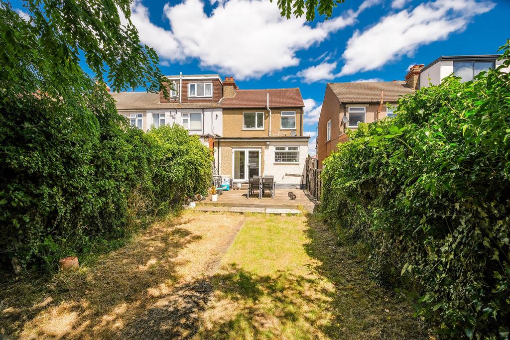 75, Burnham Road-20 web.jpg