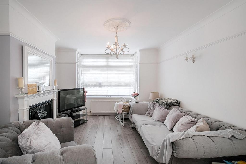 75, Burnham Road-13 web.jpg