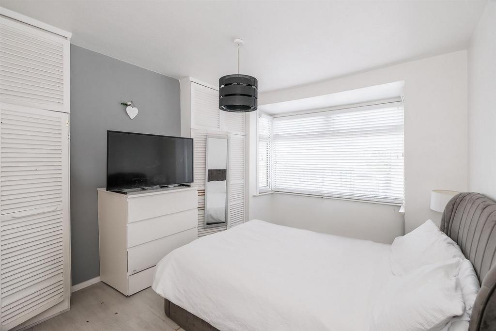 75, Burnham Road-3 web.jpg