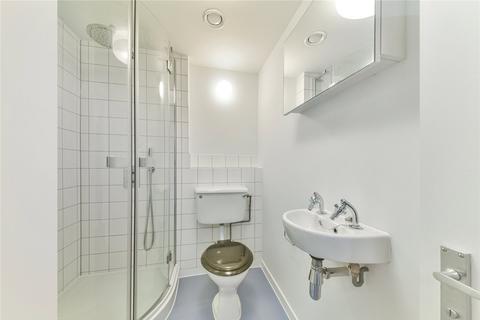 4 bedroom apartment to rent, St. Leonards Road, London, E14