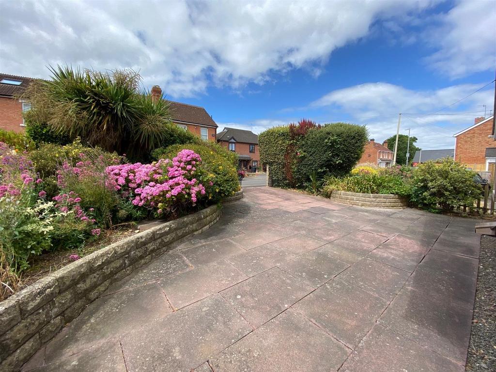 Cromwell Road, Malvern 2 bed detached bungalow for sale £285,000