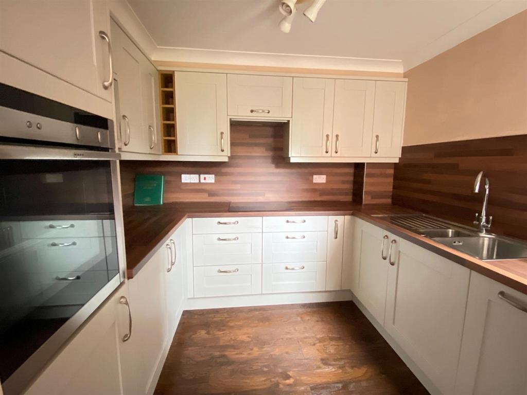 Kitchen.jpg