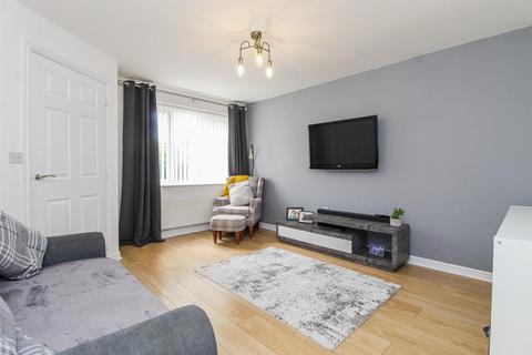12 The Rowans, Robin Hood, Wakefield, WF3 3FA