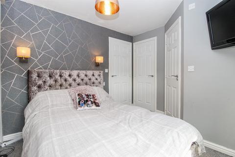 12 The Rowans, Robin Hood, Wakefield, WF3 3FA