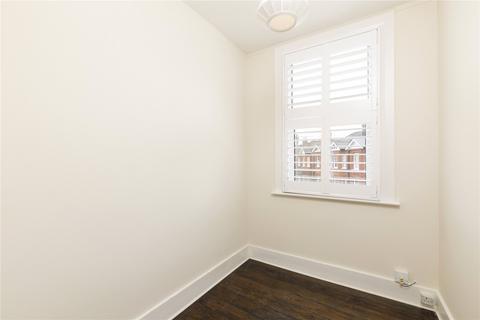 5 Ashcombe Road, London, SW19 8JP