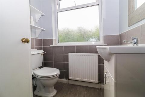 2 bedroom terraced house for sale, Bottom Boat Road, Wakefield WF3