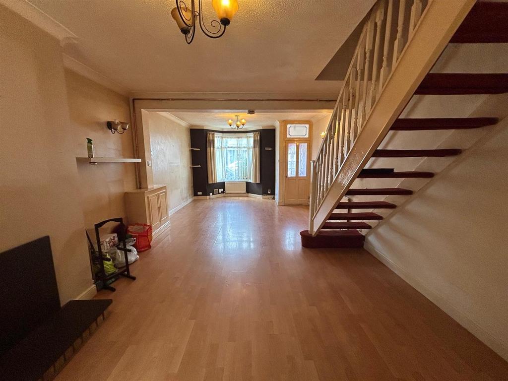 Nht.jpg
