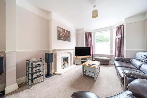 3 bedroom terraced house for sale, Gladstone Street, Bedford