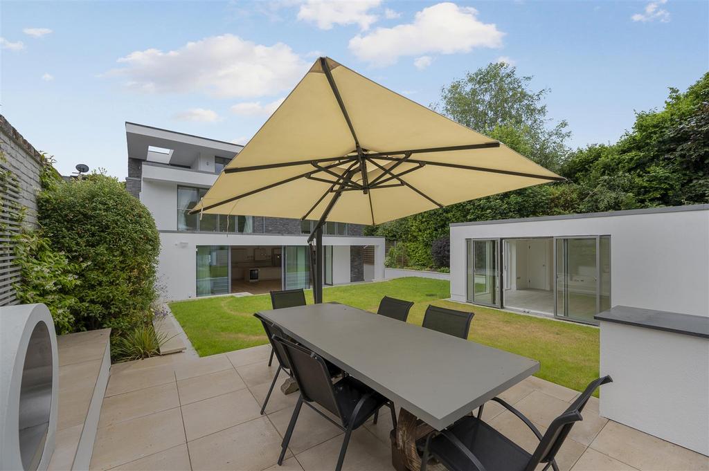92 Copse Hil,16.jpg