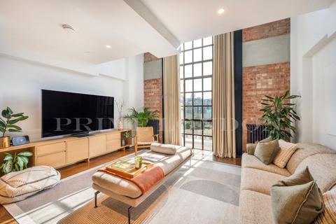 1 bedroom duplex for sale, Switch House East, Battersea Power Station, Nine Elms