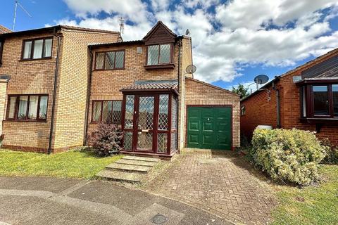 3 bedroom semi-detached house for sale, Kelburn Close, East Hunsbury, Northampton NN4