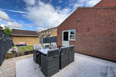 3 bedroom end of terrace house for sale, Bickford Close, Bristol