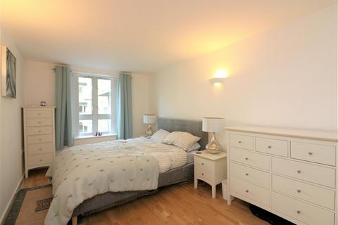 1 bedroom apartment to rent, Ionian Building, Narrow Street, E14