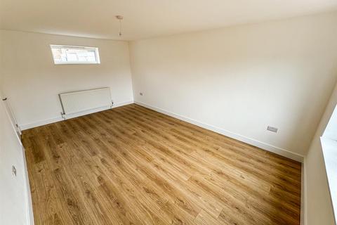 8 Tansor Close, Corby, NN17 2QP