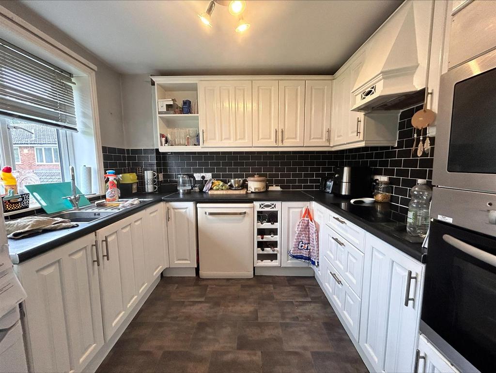 Kitchen.jpeg