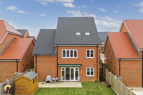 3 bedroom detached house for sale, Barleymead Way, Puckeridge, Herts