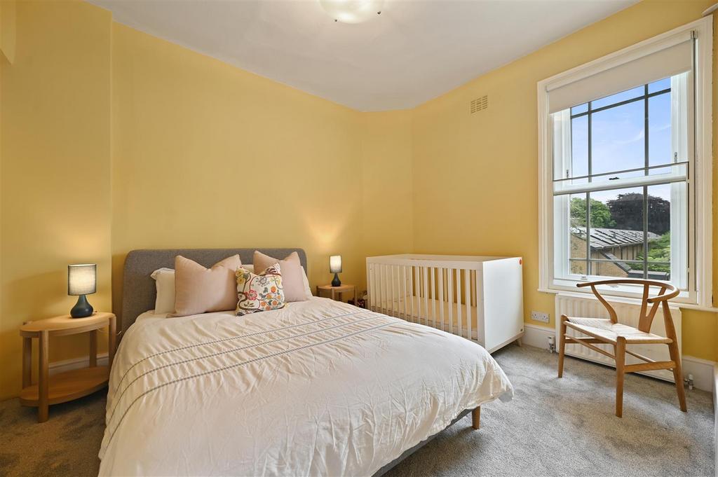 Goldhawk Road - Bedroom D3 (1).JPG