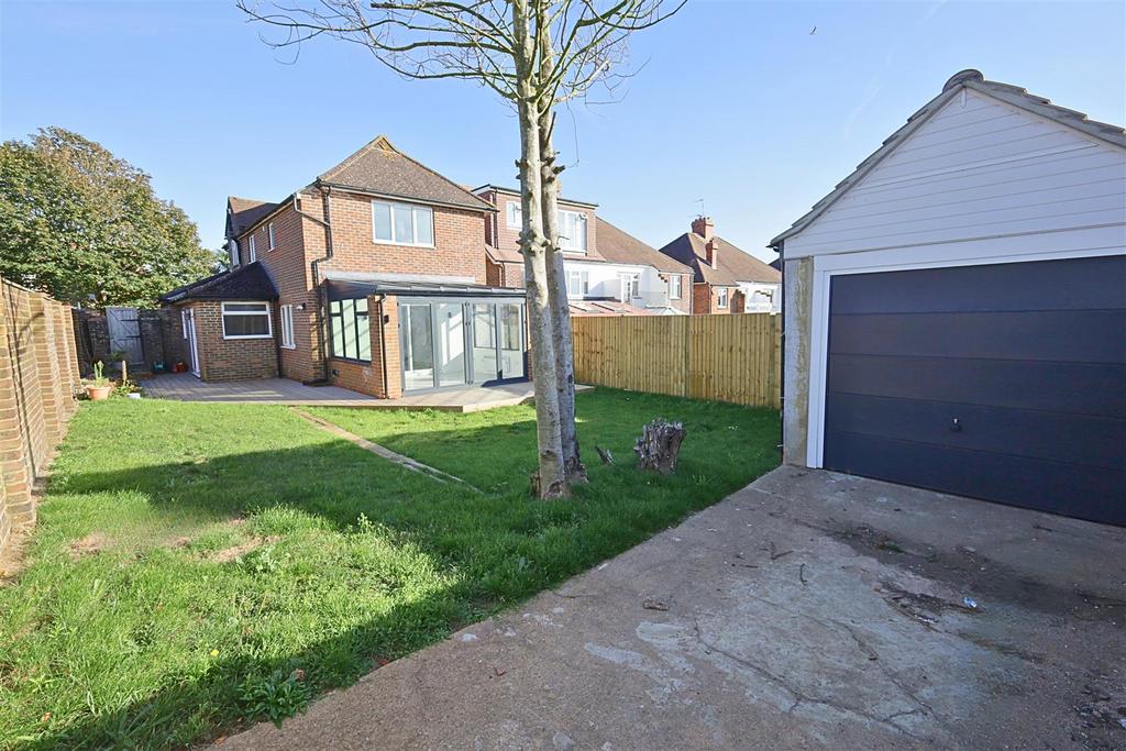 Holmes Avenue, Hove 4 bed detached house for sale £895,000
