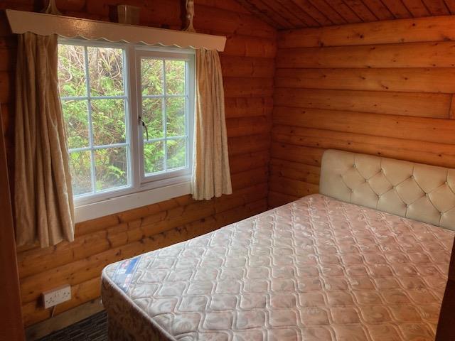 Bedroom (2).jpg