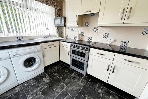 3 bedroom semi-detached house for sale, Salsbury Avenue, Grimsby, N.E. Lincs, DN34 4PX