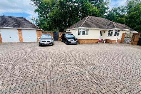 3 bedroom detached bungalow for sale, Ameysford Road, Ferndown