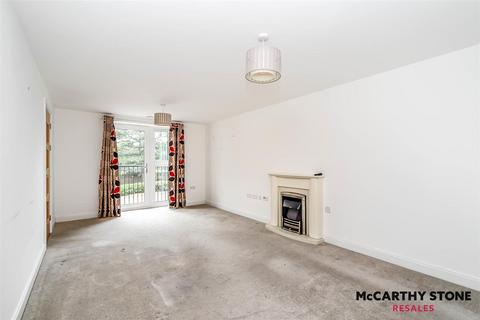 2 bedroom apartment for sale, Miller Place, High View, Bedford, MK41 8EZ