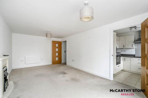 2 bedroom apartment for sale, Miller Place, High View, Bedford, MK41 8EZ