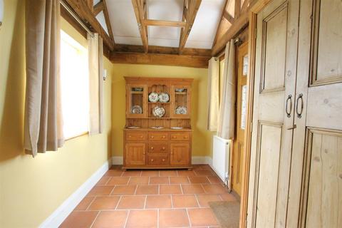 4 bedroom cottage for sale, Authorpe Road, South Reston LN11