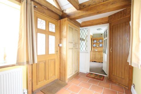 4 bedroom cottage for sale, Authorpe Road, South Reston LN11