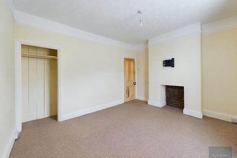 2 bedroom terraced house to rent, Balmoral Avenue, Plymouth PL2