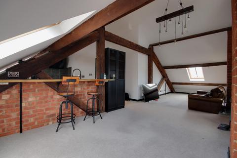 2 bedroom penthouse to rent, Double Reynolds, The Docks, Gloucester