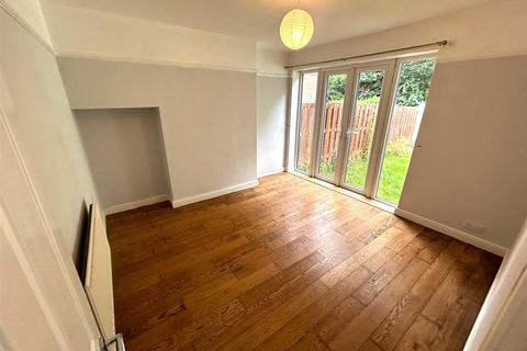 3 bedroom semi-detached house to rent, Cleveland Gardens, Eaglescliffe TS16 0DR