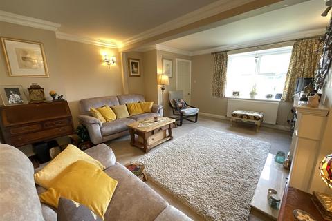 3 bedroom terraced house for sale, Dreaken Fold, West Ayton, Scarborough