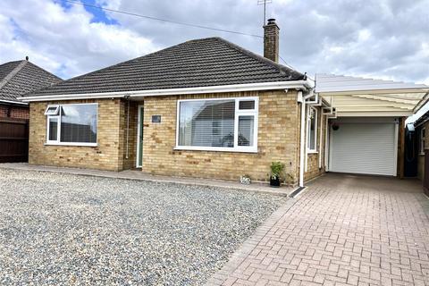 2 bedroom detached bungalow for sale, Mill Lane, Whaplode, Spalding