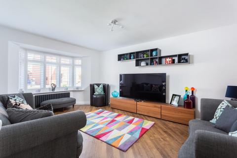 53 Hockley Crescent, Langthorpe, York, YO51 9FN