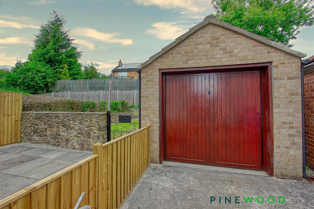 Single garage