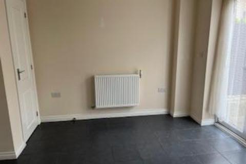 3 bedroom house to rent, Lyng Lane, West Bromwich B70