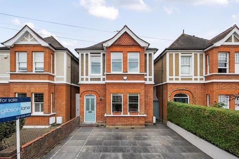 2b Grove Lane, Kingston Upon Thames, KT1 2SU