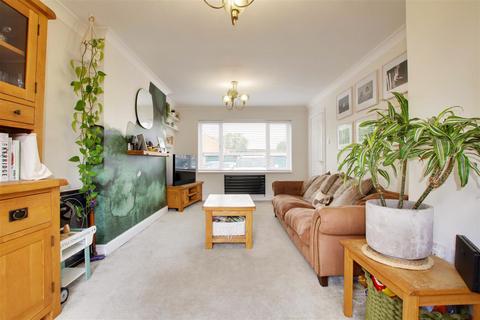 54 Cherry Way, Hatfield, AL10 8LE
