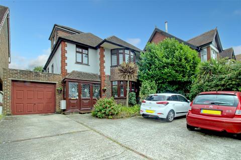 72 Arundel Road, Littlehampton, BN17 7DF