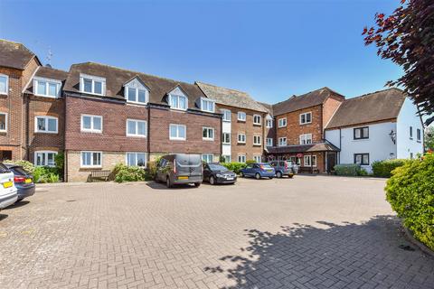 1 bedroom retirement property for sale, Henty Gardens, Chichester