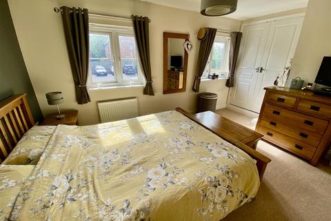 9 Sun Lane, Wroughton, Swindon, SN4 9DP