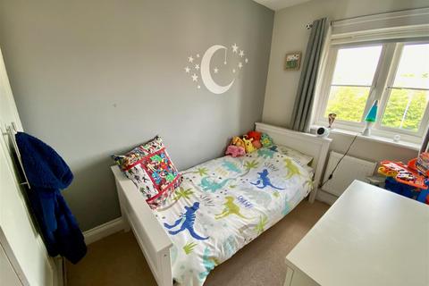 9 Sun Lane, Wroughton, Swindon, SN4 9DP