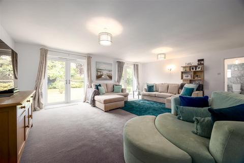 4 bedroom detached house for sale, 
