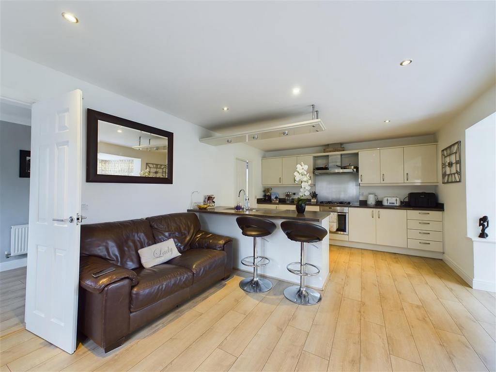 Kitchen/ living/ diner