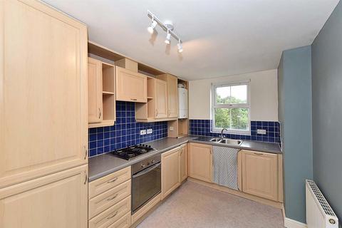 2 bedroom flat for sale, Dyers Court, Bollington