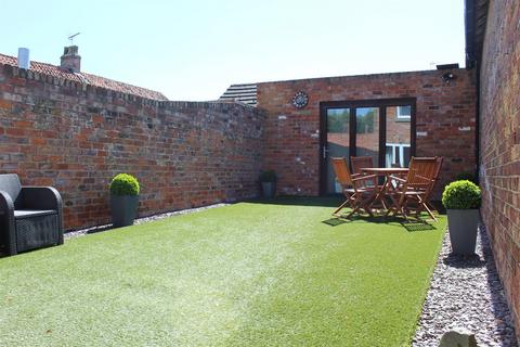 4 bedroom detached house for sale, The Green, North Newbald